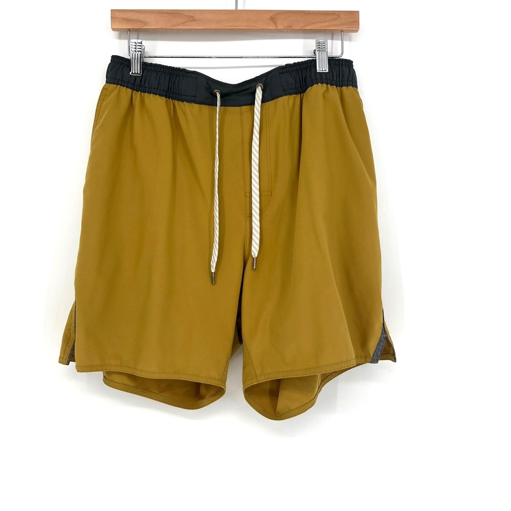 Vuori Trail Short Mens XL Yellow Athleisure Workout Gym Running Sports